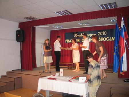 Škocjan poje in igra ter podelitev priznanj krvodajalecm 1